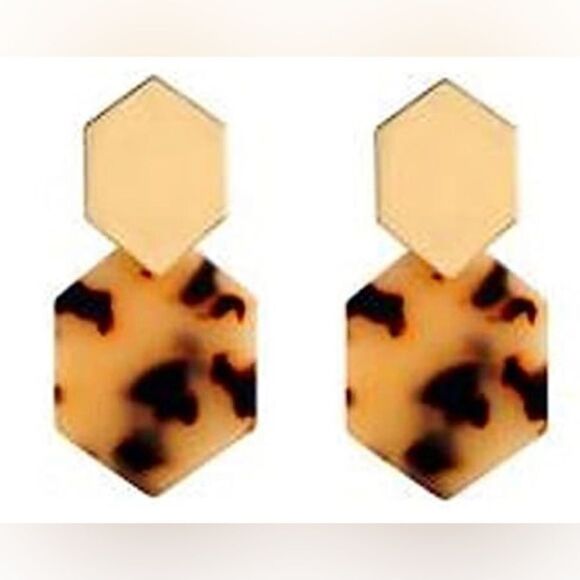 Earrings‎ - Picture 1 of 1